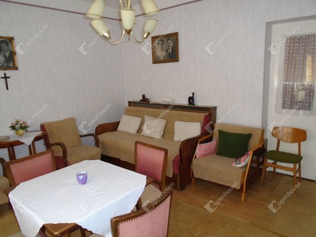 Eladó családi ház, Csépán 12.5 M Ft, 3 szobás