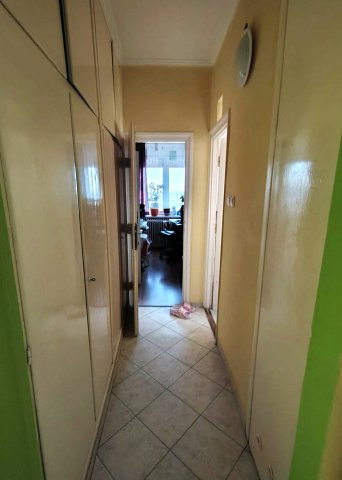 Eladó téglalakás, Székesfehérvárott 47.4 M Ft, 2 szobás