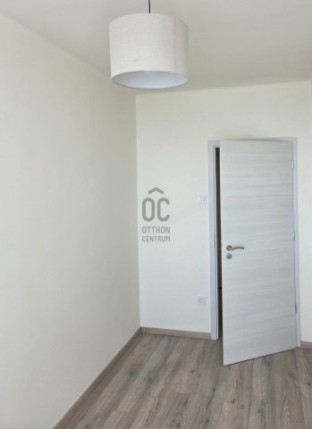 Eladó panellakás, Debrecenben 54.9 M Ft, 2 szobás