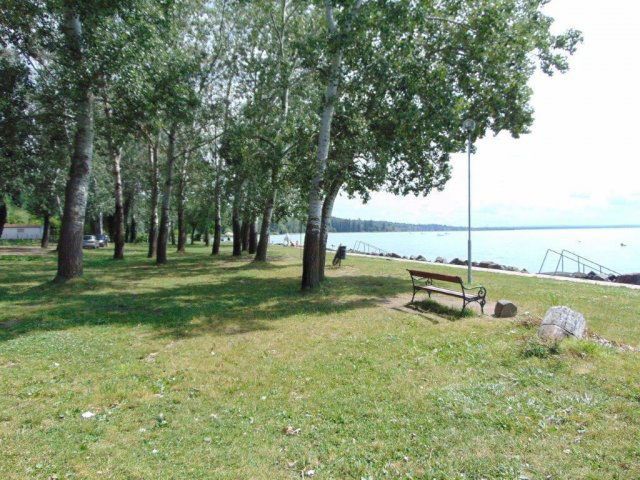 Eladó nyaraló, Balatonakarattyán 171.704 M Ft, 2 szobás