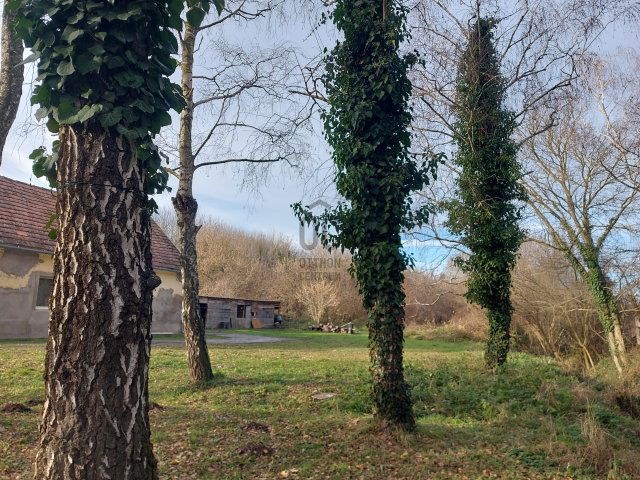 Eladó nyaraló, Somogyváron 31.9 M Ft, 5 szobás