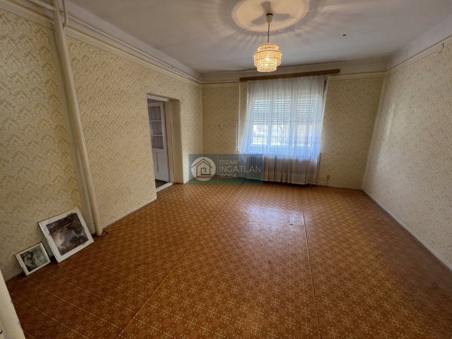 Eladó családi ház, Nekézsenyen 19.5 M Ft, 4 szobás