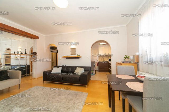 Eladó téglalakás, Budapesten, III. kerületben 79.5 M Ft