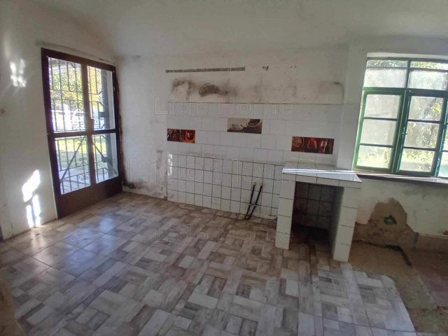 Eladó családi ház, Hácson 11.25 M Ft, 4+1 szobás