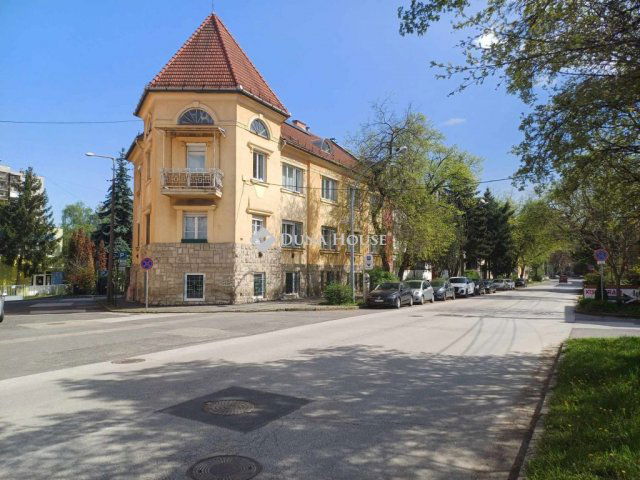 Eladó téglalakás, Miskolcon 42 M Ft, 3 szobás