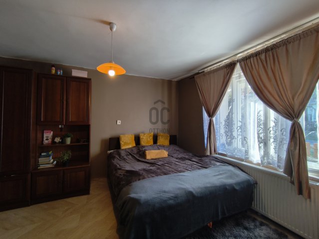 Eladó családi ház, Vécsen 19.99 M Ft, 3 szobás