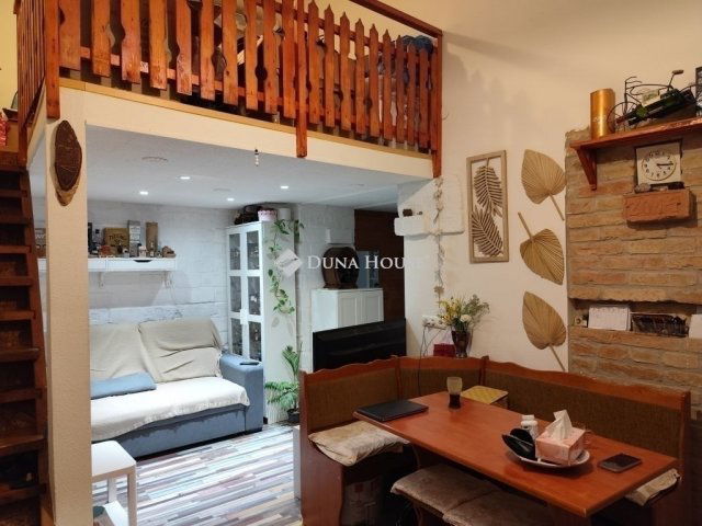 Eladó téglalakás, Budapesten, VIII. kerületben 68.9 M Ft