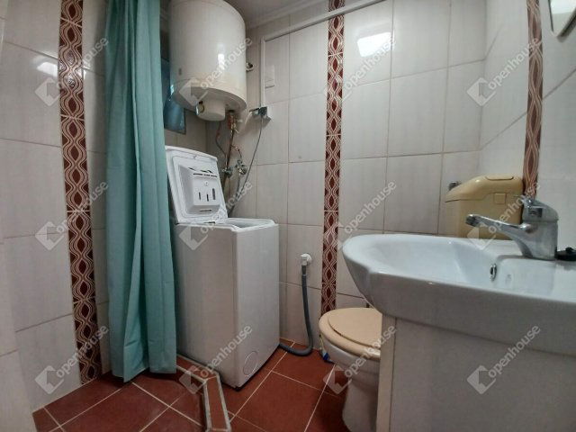 Kiadó családi ház, albérlet, Debrecenben 140 E Ft / hó