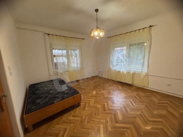 Kiadó családi ház, albérlet, XVII. kerületben, Ecsedháza utcában