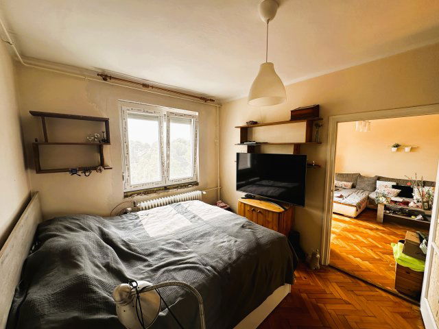 Eladó téglalakás, Pécsett 54.99 M Ft, 2+1 szobás