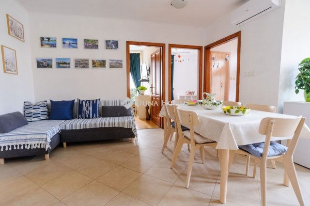 Eladó családi ház, Pilismaróton 248 M Ft, 6 szobás