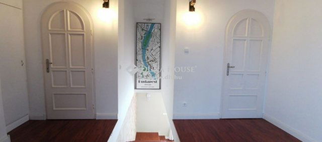 Eladó családi ház, Budapesten, XVIII. kerületben 197.9 M Ft