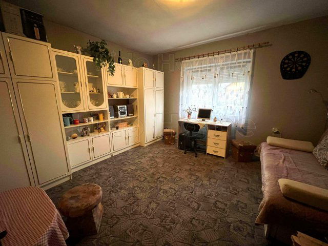 Eladó családi ház, Nagyesztergáron 38.9 M Ft, 2 szobás