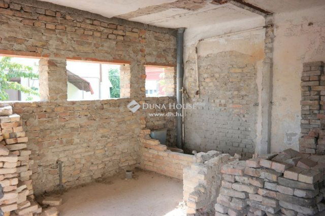 Eladó családi ház, Budapesten, XX. kerületben 84.9 M Ft