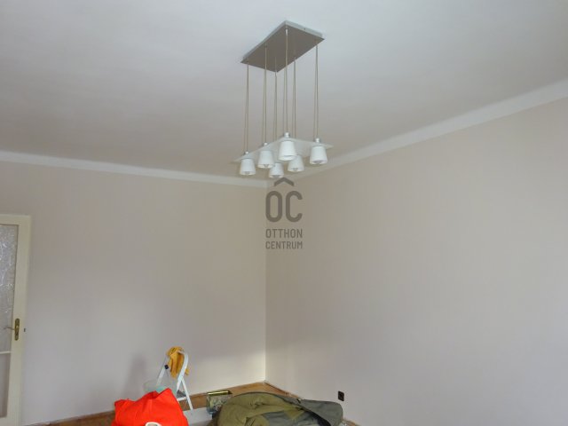 Kiadó téglalakás, albérlet, Tatán 150 E Ft / hó, 2 szobás