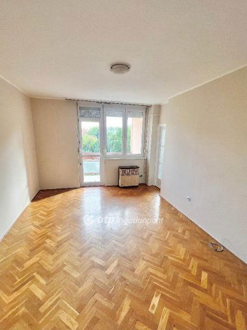 Eladó téglalakás, Egerben 42.9 M Ft, 2 szobás