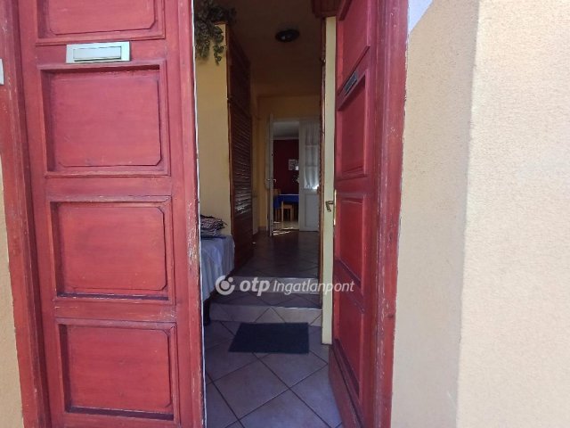 Eladó családi ház, Egerben 88 M Ft, 5+1 szobás