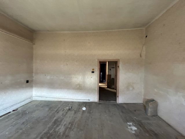 Eladó családi ház, Polgáron 4.5 M Ft, 1+1 szobás