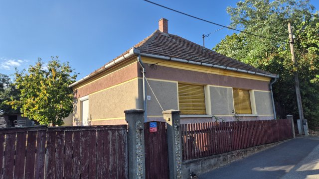 Eladó családi ház, Bejcgyertyánosban 18.6 M Ft, 3 szobás