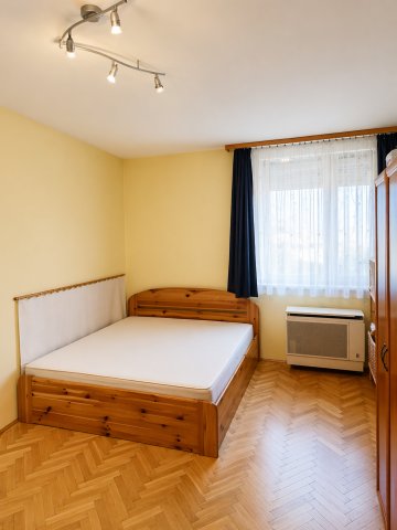 Eladó téglalakás, Kecskeméten 41.9 M Ft, 2 szobás