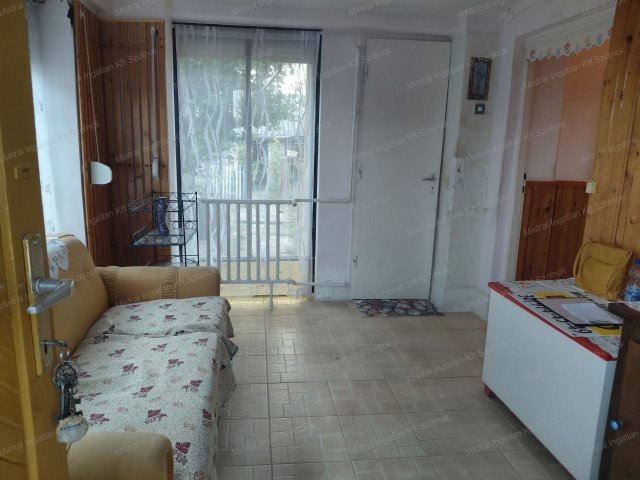 Eladó családi ház, Törökszentmiklóson, Rezeda utcában 23 M Ft