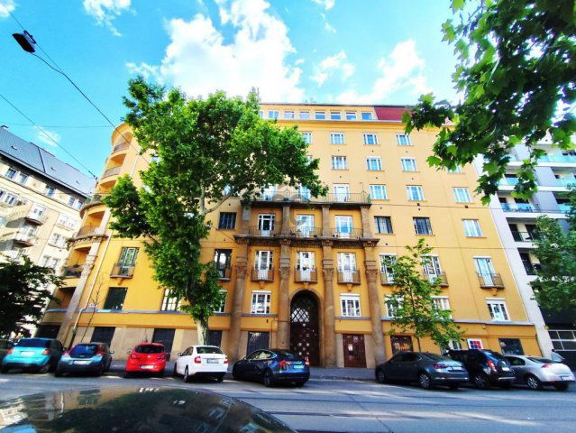 Eladó téglalakás, Budapesten, IX. kerületben 98.9 M Ft, 3 szobás
