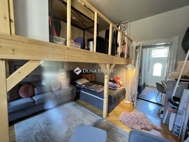 Eladó téglalakás, Budapesten, XV. kerületben 53.5 M Ft, 2 szobás