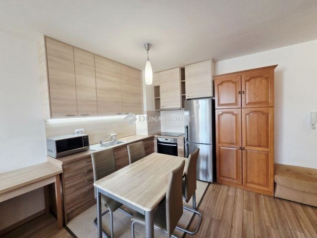 Eladó téglalakás, Budapesten, XI. kerületben 98.9 M Ft, 2 szobás