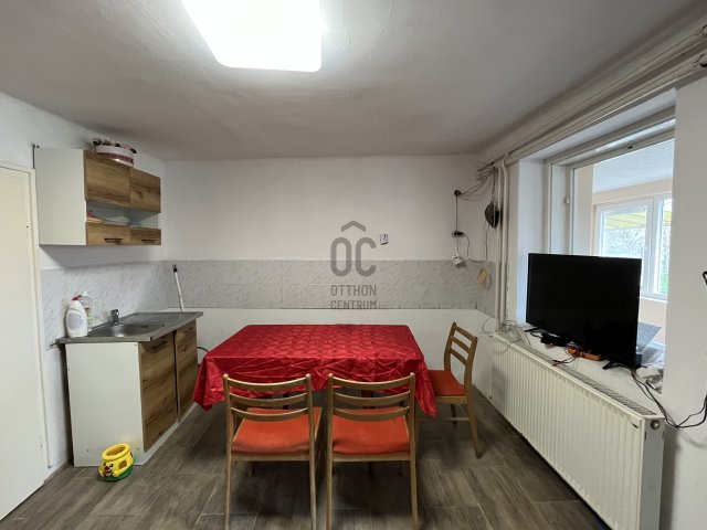 Eladó családi ház, Fülöpszálláson 29.8 M Ft, 5 szobás