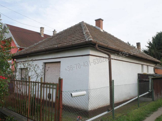 Eladó családi ház, Monorierdőn 27 M Ft, 1 szobás