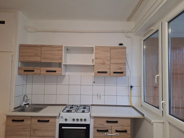 Eladó téglalakás, Nyíregyházán 49.5 M Ft, 1+2 szobás