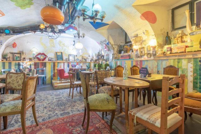 Eladó üzlethelyiség, Budapesten, VI. kerületben 39.9 M Ft