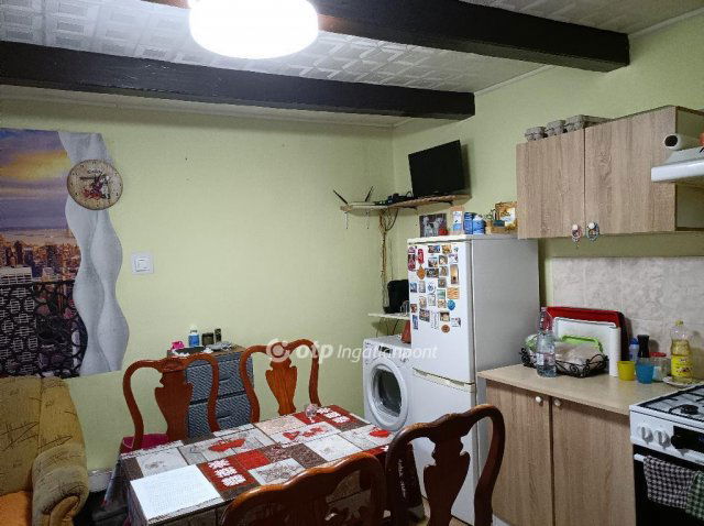 Eladó családi ház, Kókán 39.99 M Ft, 1+1 szobás