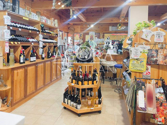 Eladó üzlethelyiség, Szentgotthárdon 49 M Ft