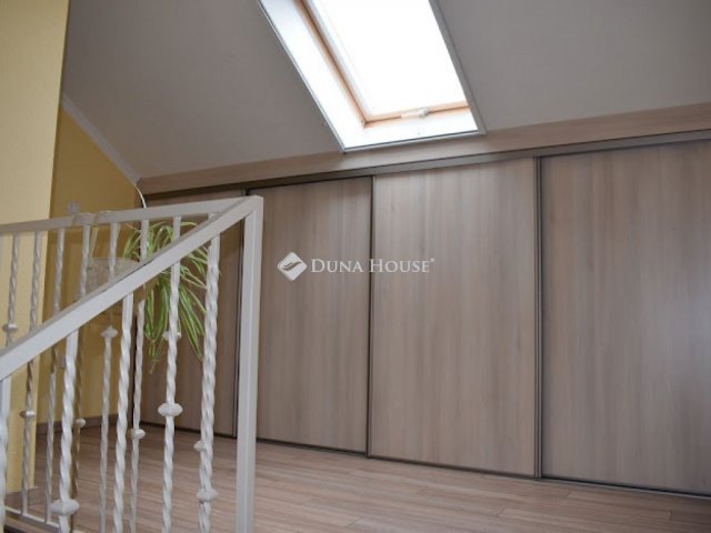 Eladó családi ház, Maglódon 134.9 M Ft, 3 szobás