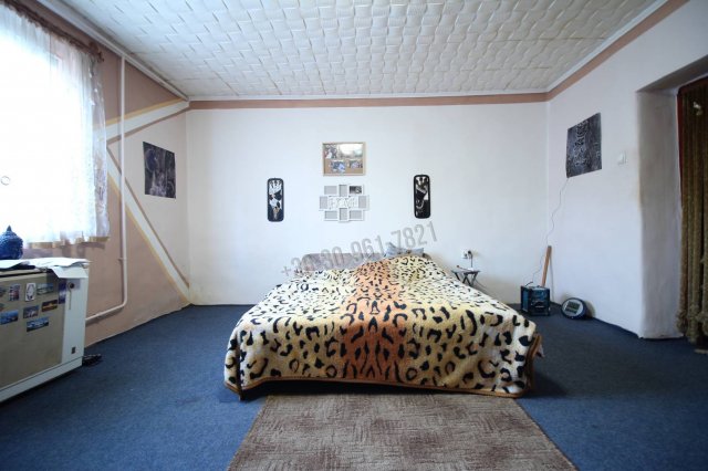 Eladó családi ház, Sarkadon 7.5 M Ft, 2 szobás