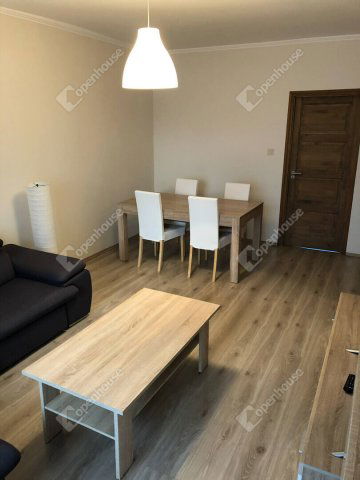Kiadó téglalakás, albérlet, Tatabányán 180 E Ft / hó