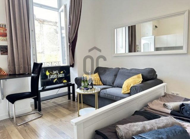 Eladó téglalakás, Budapesten, VII. kerületben 159 M Ft, 3 szobás