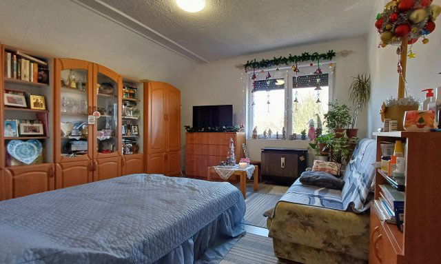 Eladó családi ház, Székesfehérvárott 97 M Ft, 6 szobás