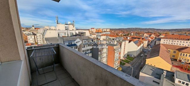 Eladó téglalakás, Zalaegerszegen 31.99 M Ft, 2 szobás