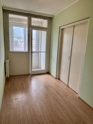 Eladó panellakás, Miskolcon, Árpád úton 28 M Ft, 1+2 szobás