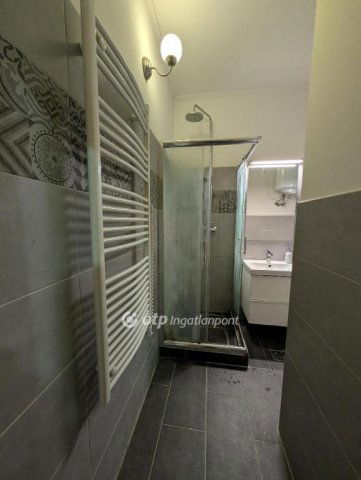 Eladó téglalakás, Budapesten, VII. kerületben 79.9 M Ft