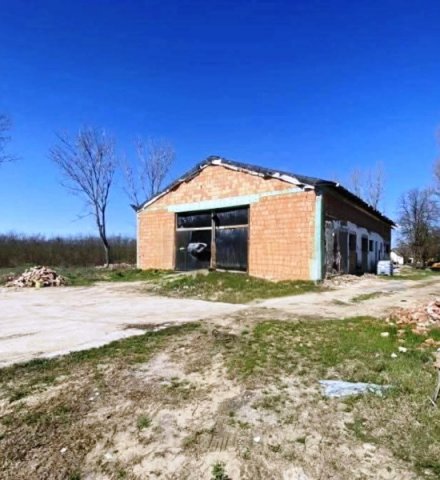 Eladó ipari ingatlan, Dabason 86 M Ft / költözzbe.hu