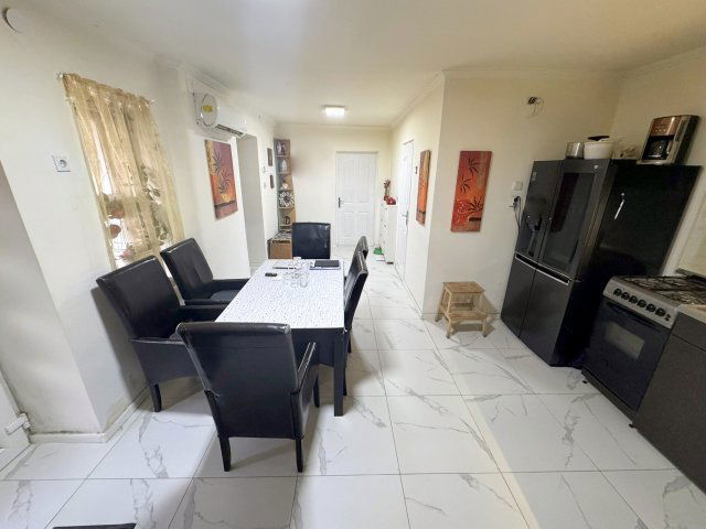 Eladó családi ház, Budakalászon 88 M Ft, 4 szobás