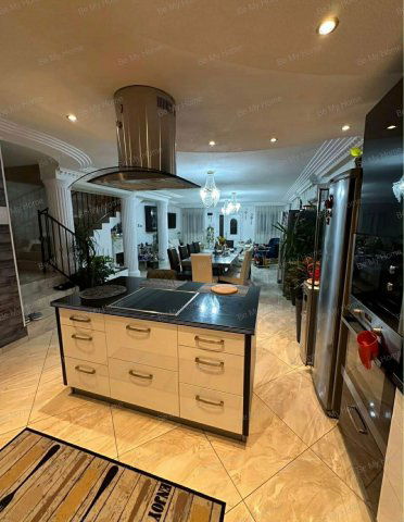 Eladó családi ház, Budapesten, XV. kerületben 199.9 M Ft