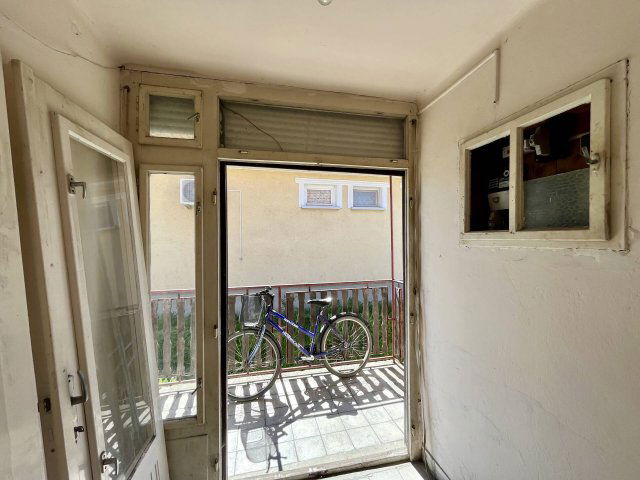 Eladó családi ház, Jászalsószentgyörgyon 17 M Ft, 2 szobás