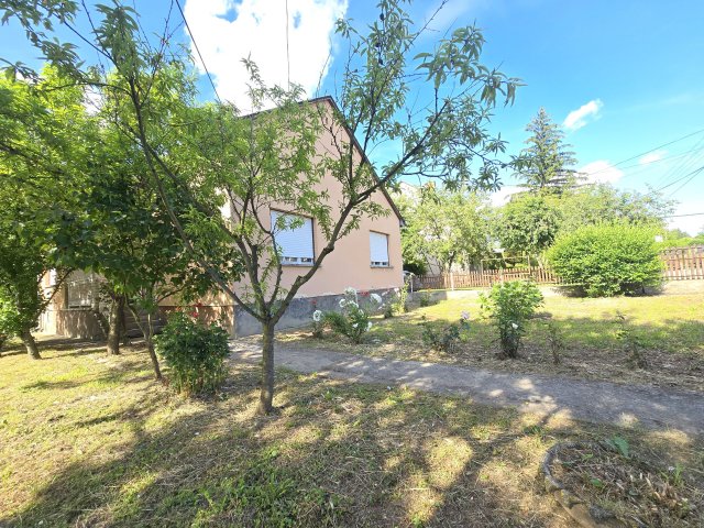 Eladó családi ház, Nagykapornakon 41.99 M Ft, 3 szobás