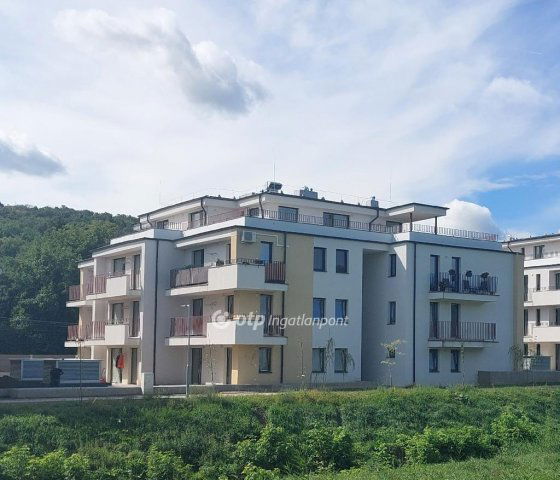 Eladó téglalakás, Budapesten, XI. kerületben 86.65 M Ft