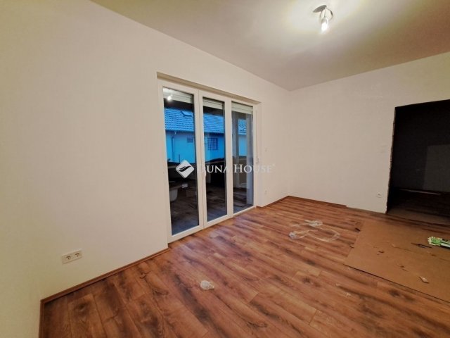 Eladó családi ház, Csévharaszton 85 M Ft, 4 szobás