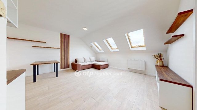 Eladó téglalakás, Nyíregyházán 45.99 M Ft, 1 szobás